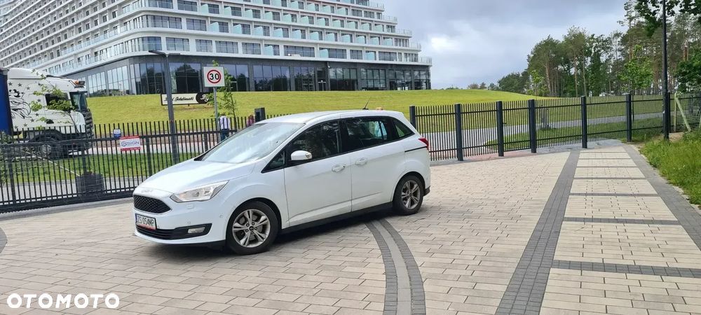 Ford Grand C-MAX - 1