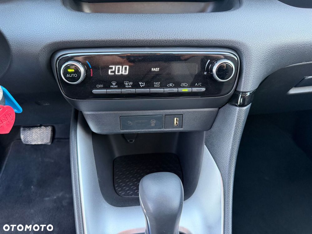 Toyota Yaris Hybrid 1.5 Comfort - 16