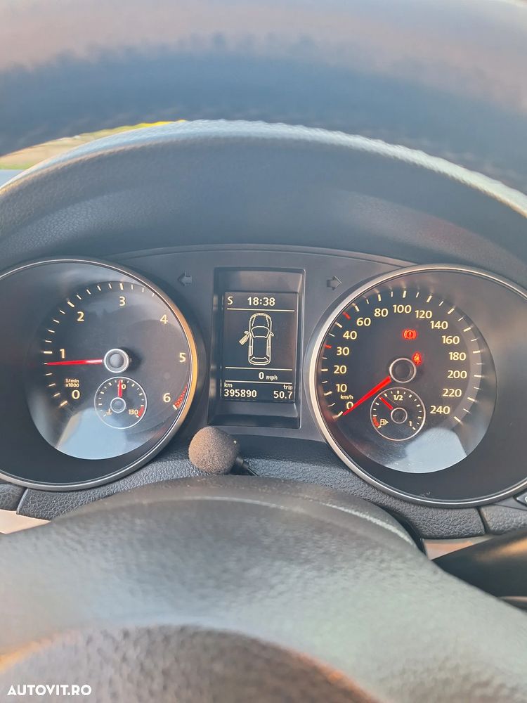 Volkswagen Golf 1.6 TDI BlueMotion Technology DPF Comfortline - 7