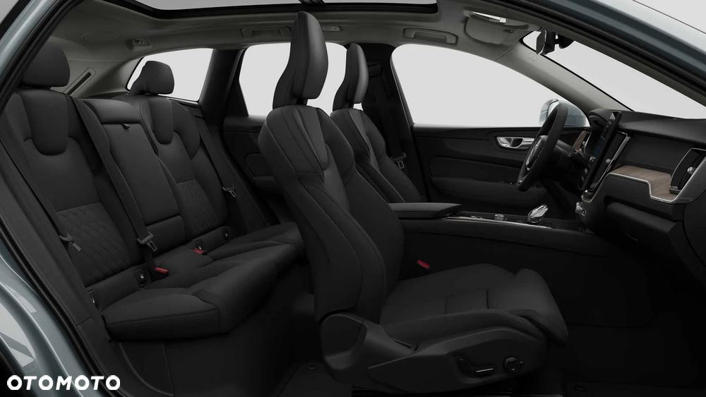 Volvo XC 60 B5 B AWD Ultra Bright - 6