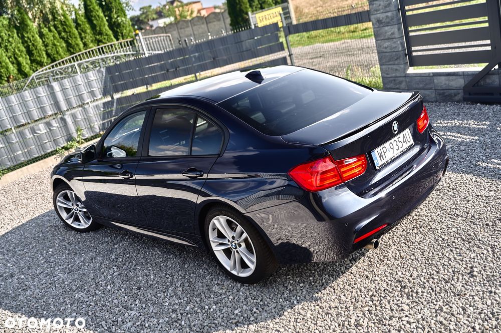 BMW Seria 3 320d - 12
