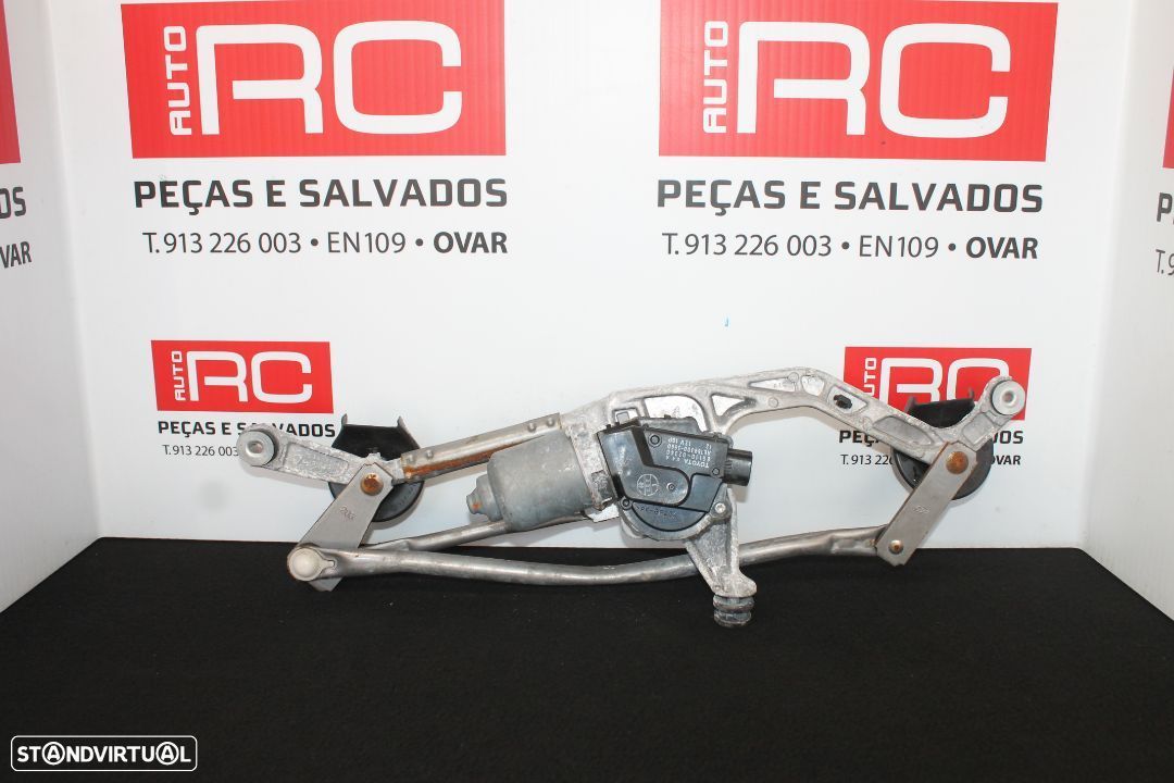 Limpa Para Brisas Toyota Auris - 1