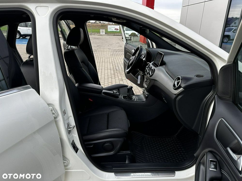 Mercedes-Benz Klasa B 180 (CDI) d Style - 13