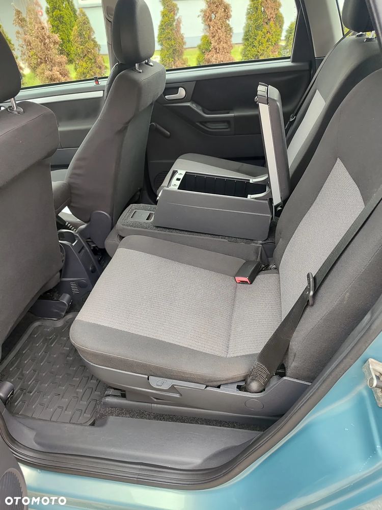 Opel Meriva - 17