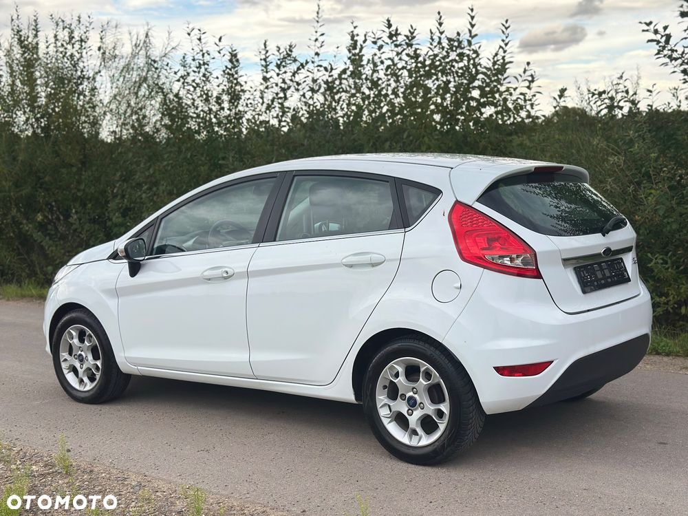 Ford Fiesta - 14