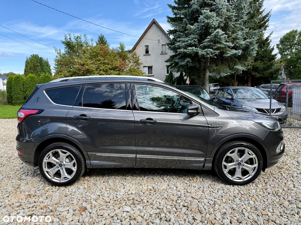 Ford Kuga 1.5 EcoBoost 2x4 Vignale - 4