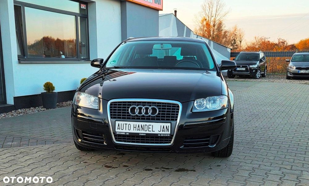 Audi A3 Sportback - 16