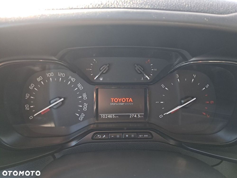 Toyota Proace City Verso 1.5 D-4D Business - 6