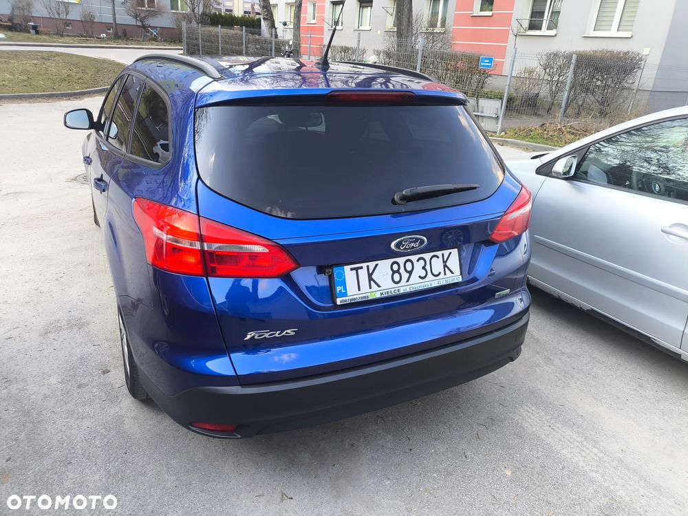 Ford Focus 1.0 EcoBoost Titanium ASS - 4