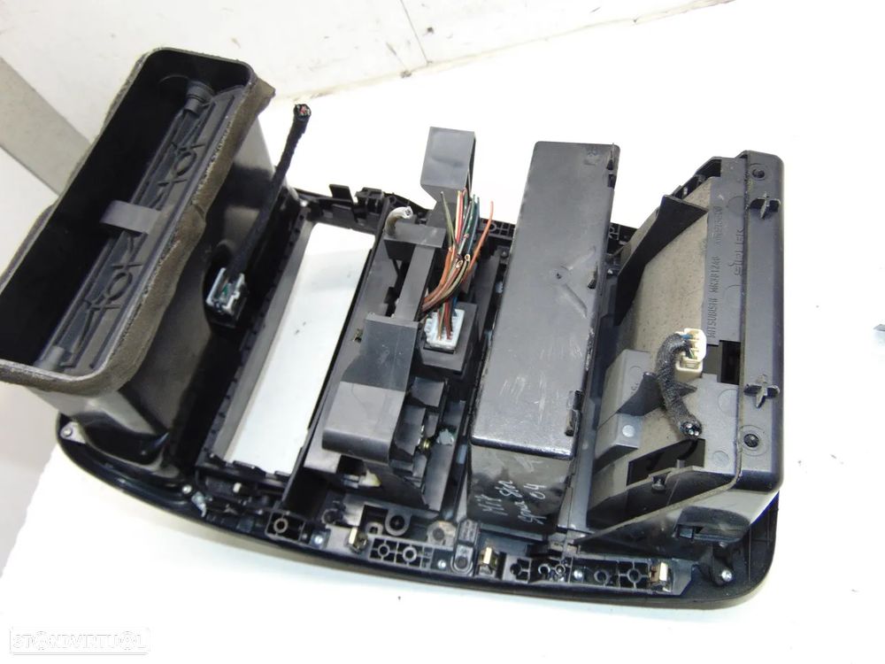 Mitsubishi space star/cargo consola frontal - 6