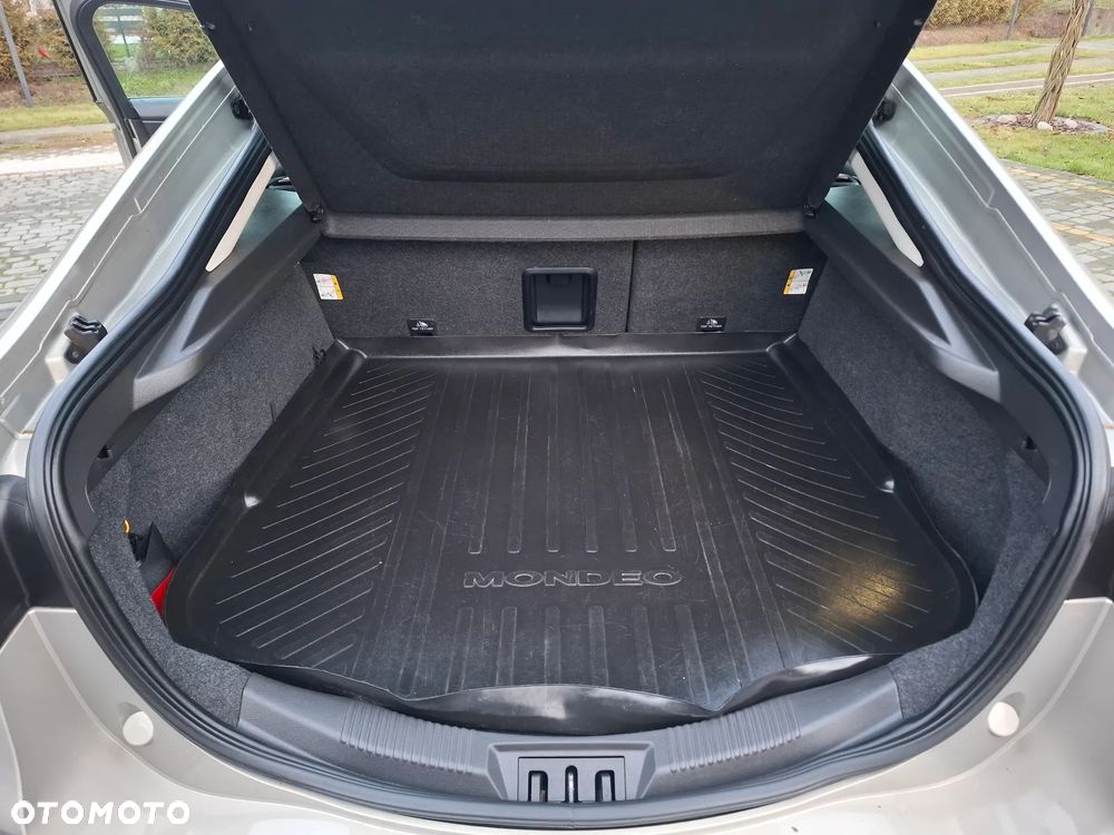 Ford Mondeo 2.0 TDCi Start-Stopp Titanium - 30