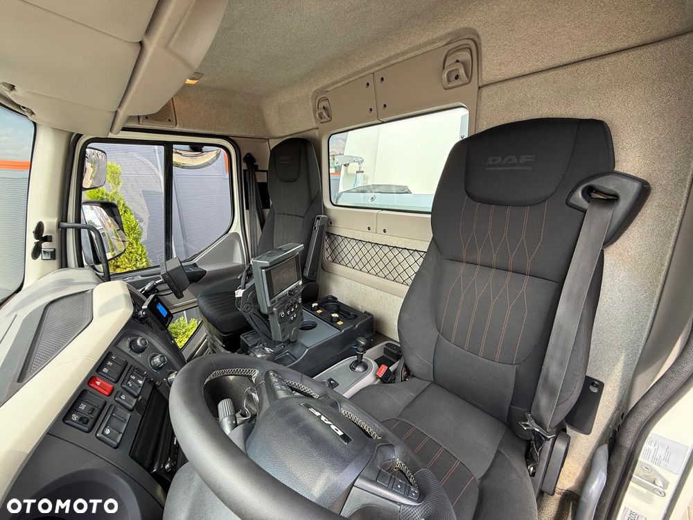 DAF DAF LF 15.230 Euro 6 //Klimatyzacja /  zamiatarka uliczna // budowlana dwustronna JOHNSTON VT652 - 37
