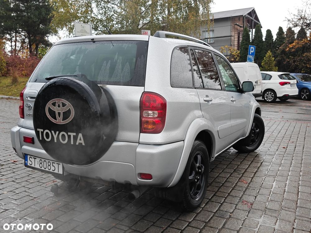 Toyota RAV4 2.0 D-4D Prestige - 24