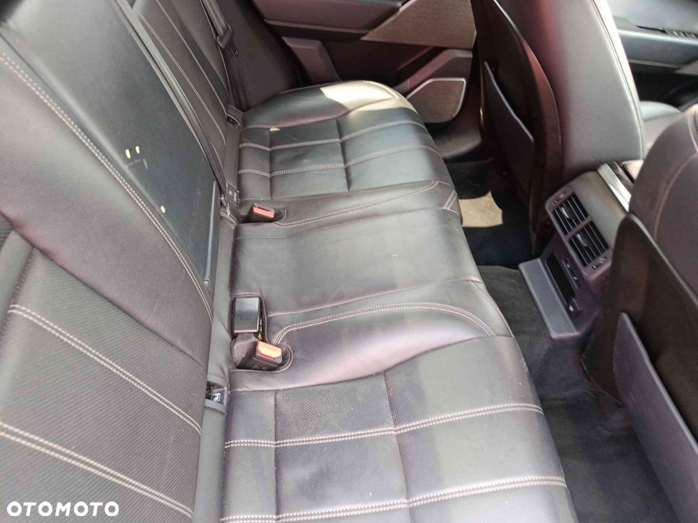 Land Rover Range Rover Velar - 16