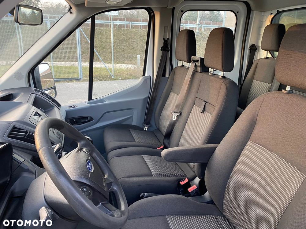 Ford Transit 350 7 Miejsc 2.0 EcoBlue 130KM L4 RWD 69900 Netto - 5