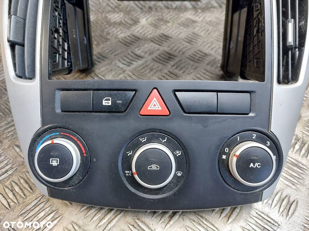 PANEL NAWIEWU KONSOLA ŚRODKOWA RAMKA CEED I 97250-1H221 95710-1H700 - 4