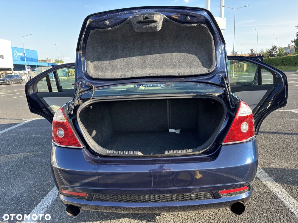 Ford Mondeo V6 ST 220 - 10