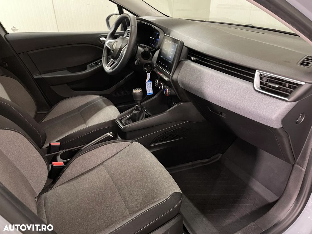 Renault Clio V Blue dCi 100 Evolution - 10