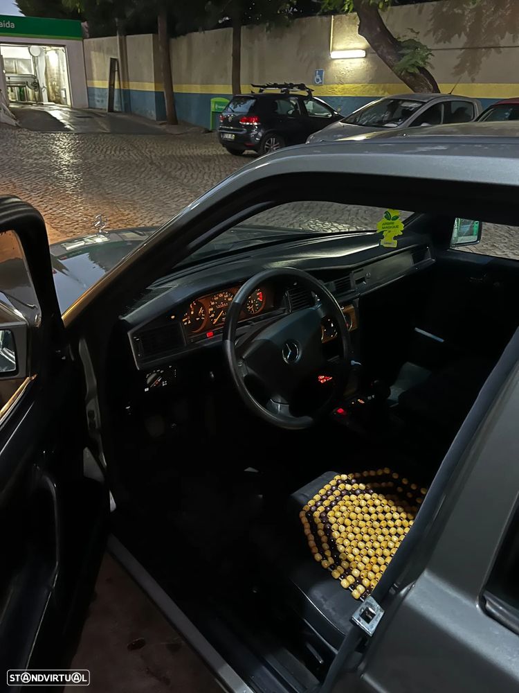 Mercedes-Benz A 190 - 6