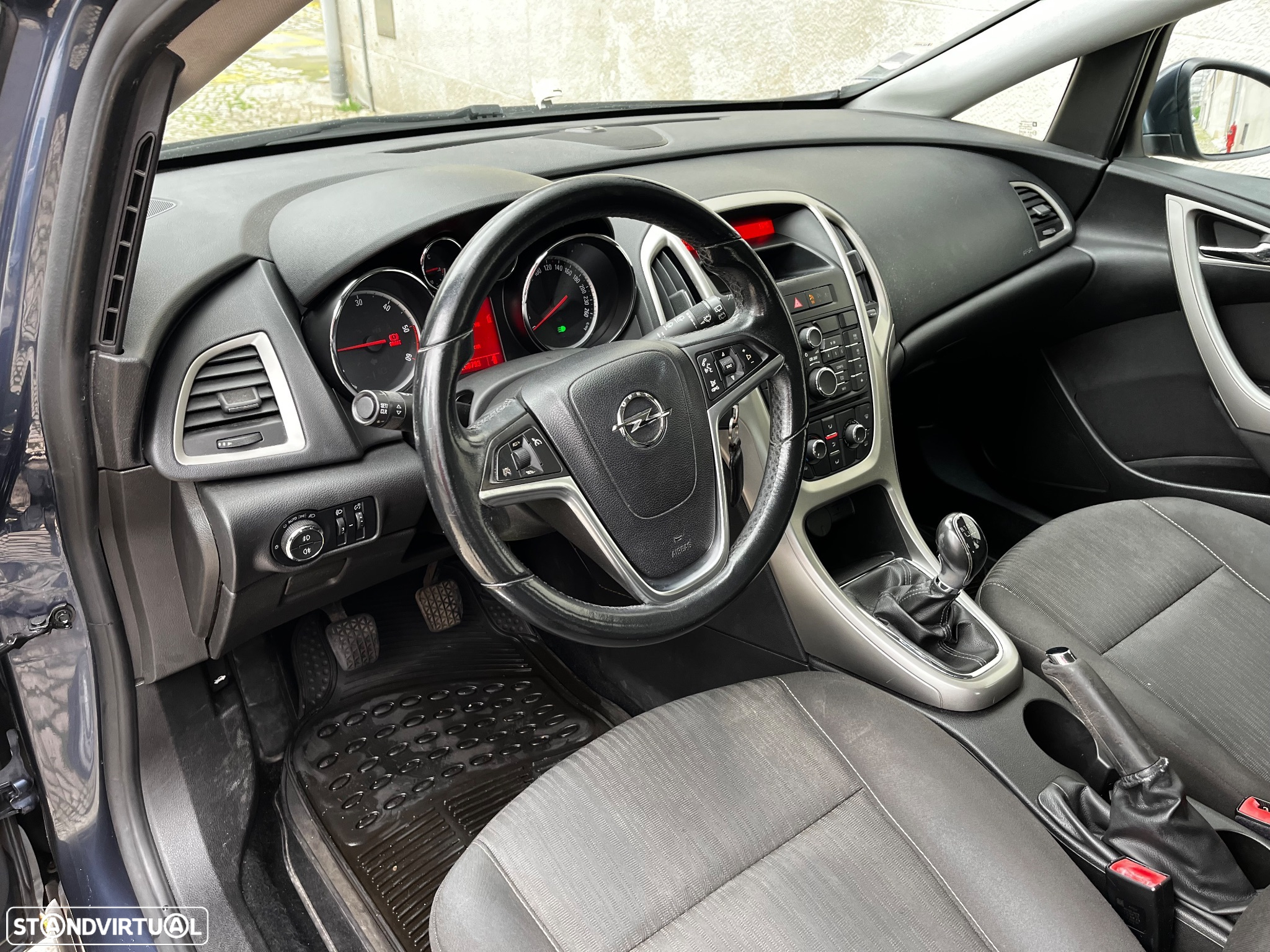 Opel Astra 1.3 CDTi Enjoy - 11