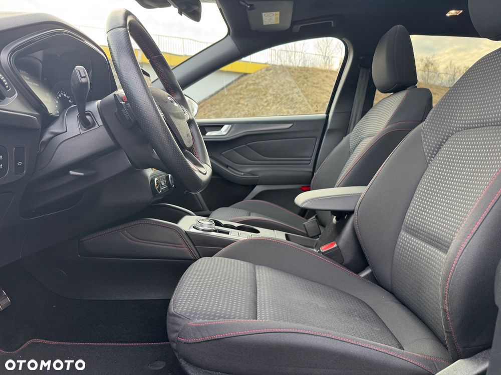 Ford Focus 2.0 TDCi ST-Line Black ASS PowerShift - 9