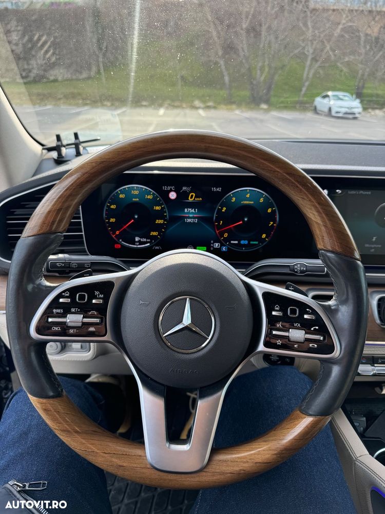 Mercedes-Benz GLE - 12