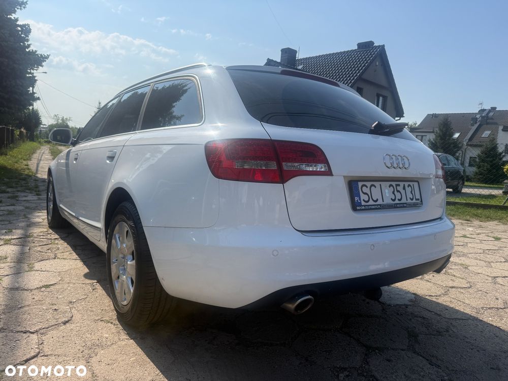 Audi A6 Avant - 11