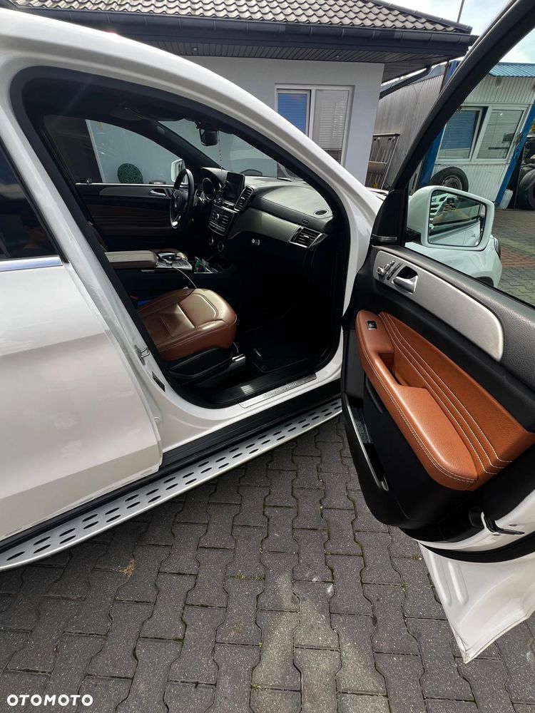 Mercedes-Benz GLE 350 d 4-Matic - 10