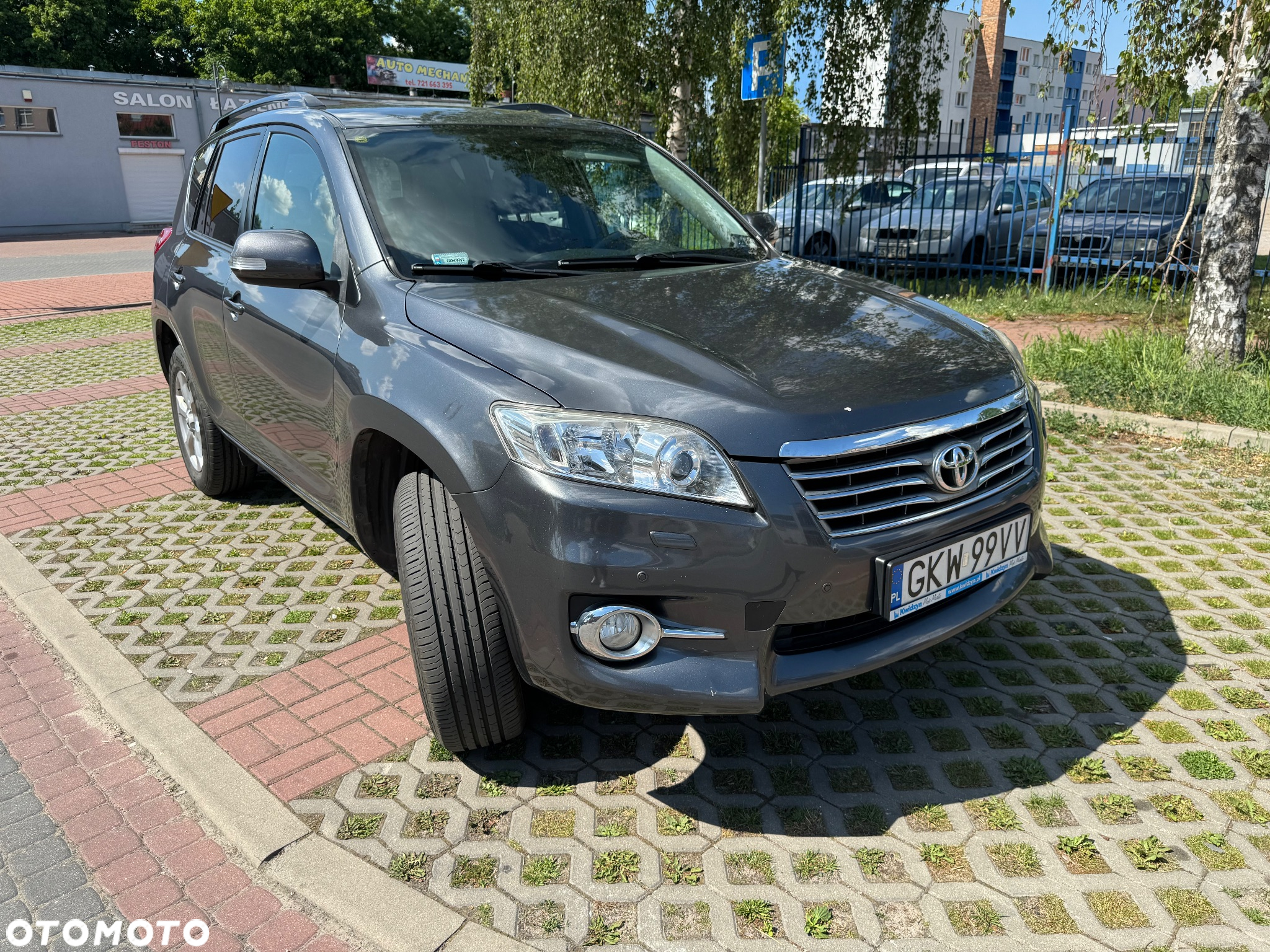 Toyota RAV4 2.2 D-4D Sol - 2