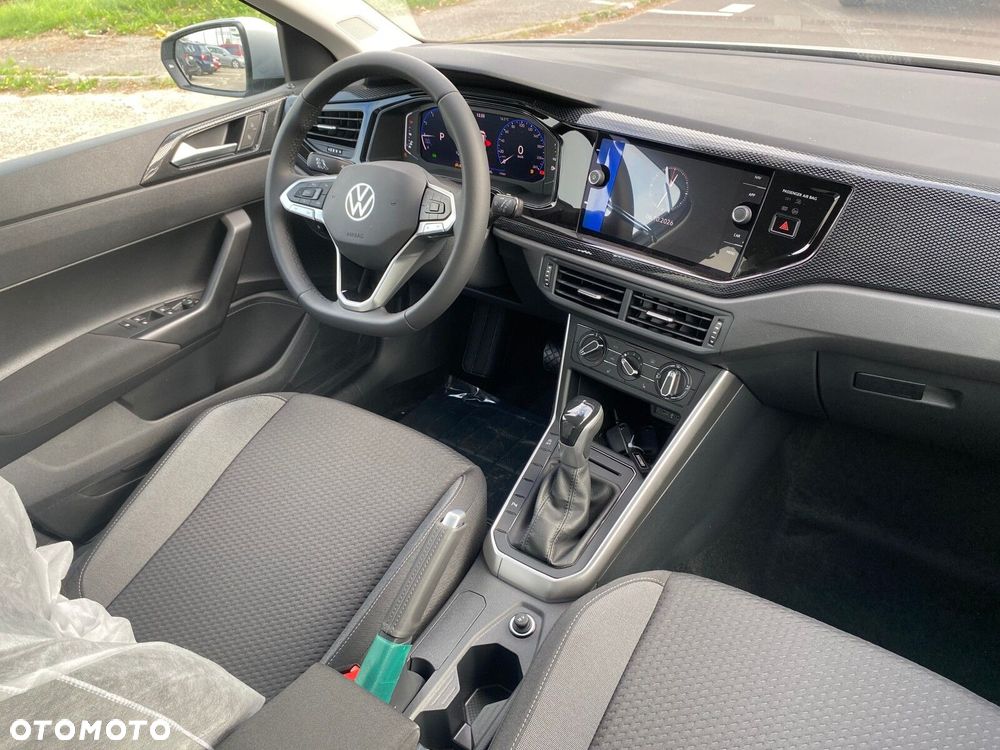 Volkswagen Polo 1.0 TSI Life Plus DSG - 12