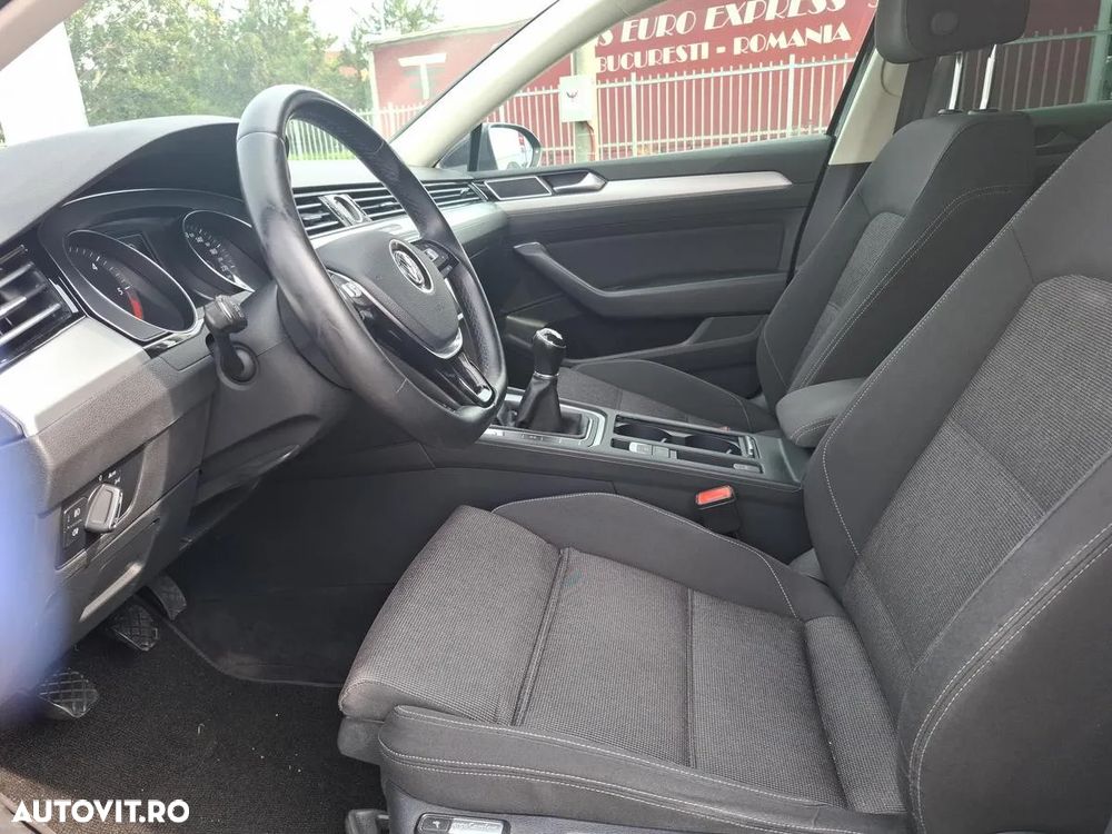 Volkswagen Passat Variant 2.0 TDI Comfortline - 16