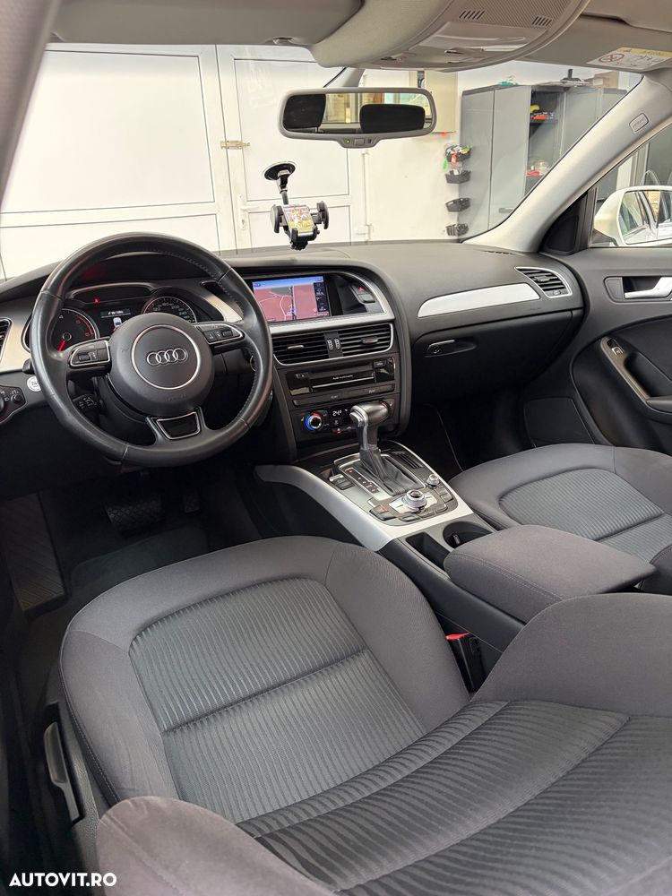 Audi A4 Avant 2.0 TDI DPF clean multitronic Ambition - 5