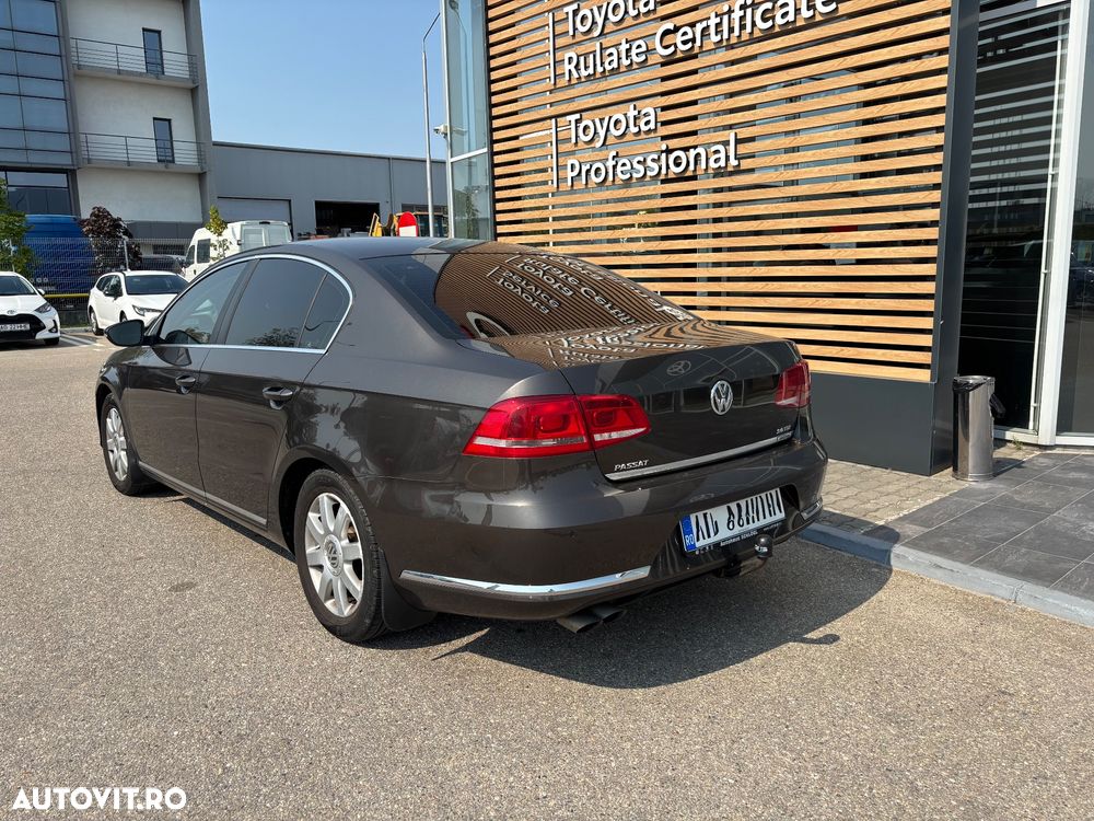 Volkswagen Passat 2.0 TDI 4Motion Comfortline - 4