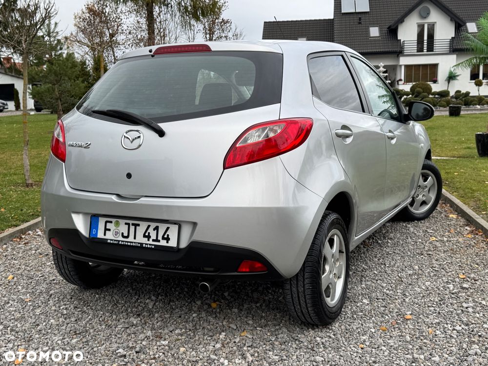 Mazda 2 - 7