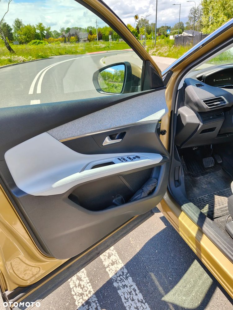 Peugeot 3008 1.6 BlueHDi Allure S&S EAT6 - 18