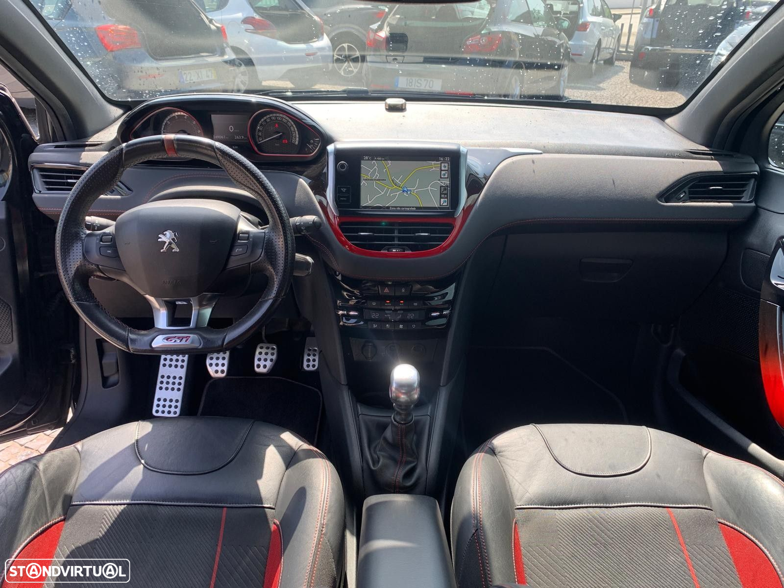 Peugeot 208 1.6 THP GTi - 22