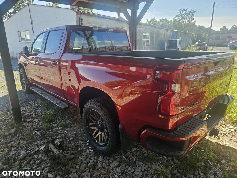 Chevrolet Silverado - 10
