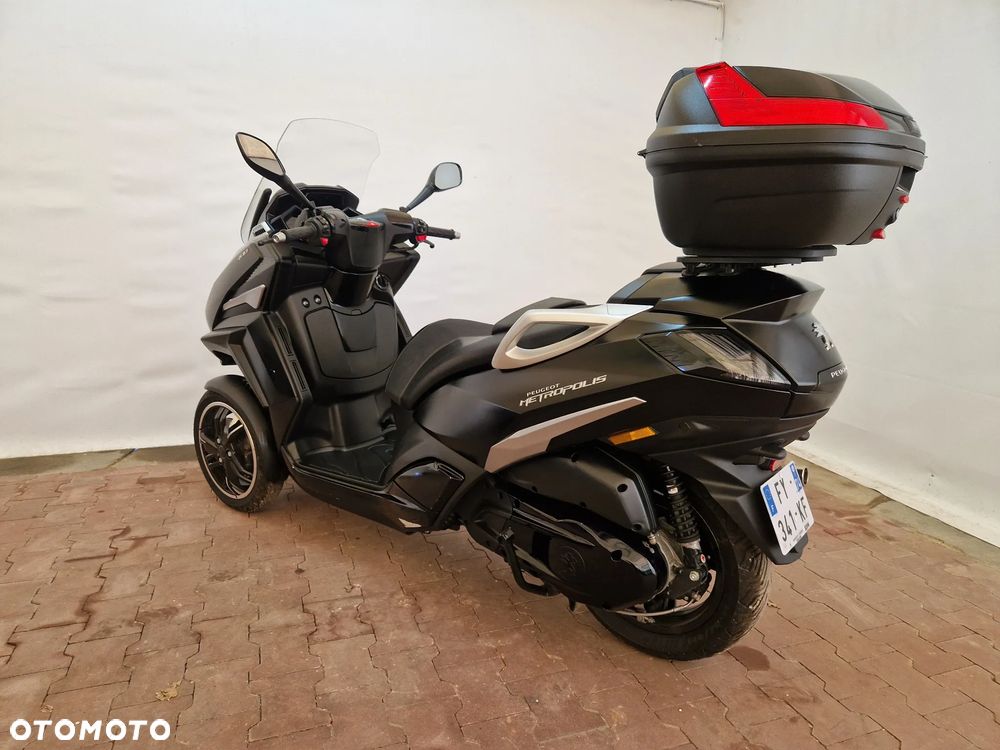 Peugeot Metropolis - 9
