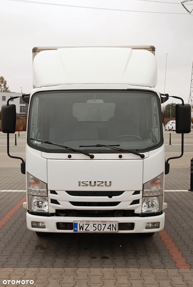 Isuzu N35 - 5