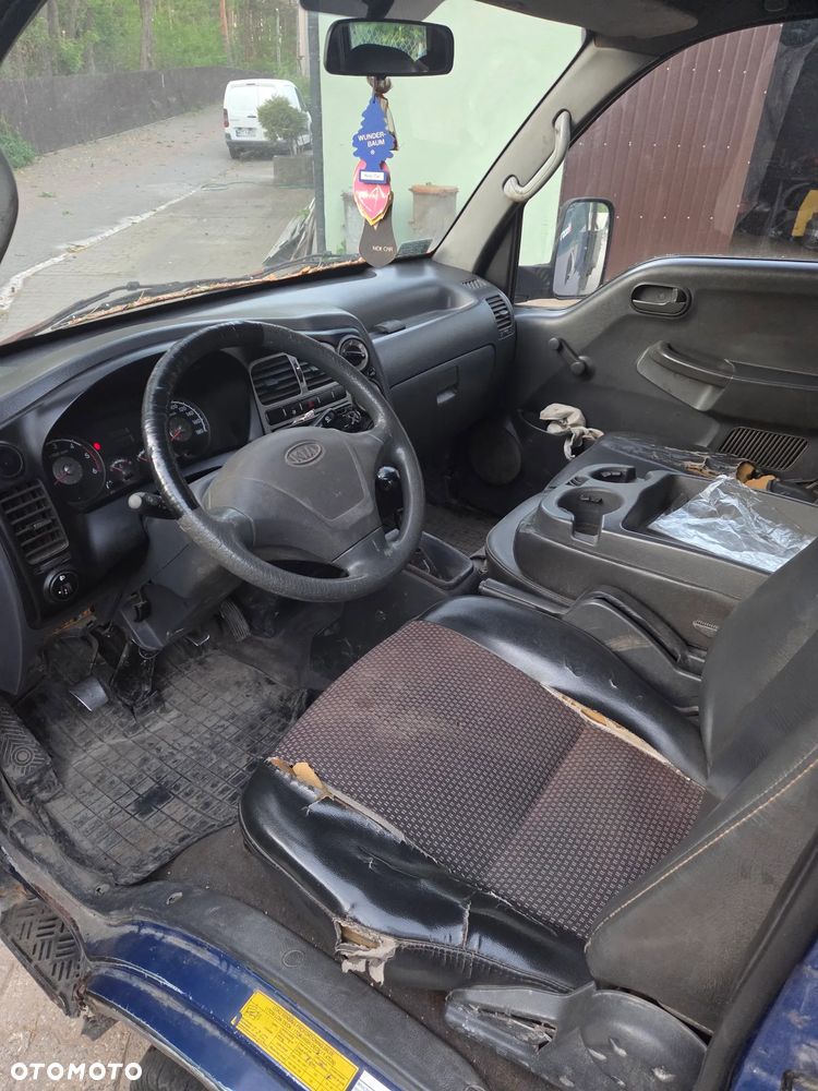 Kia K2500 - 17