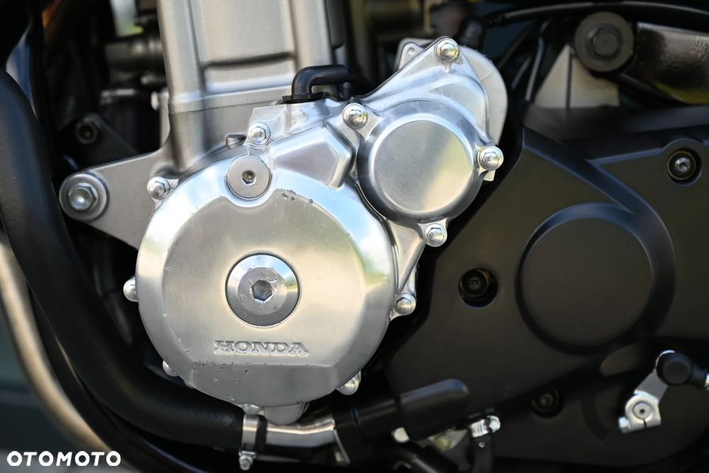 Honda CB - 28