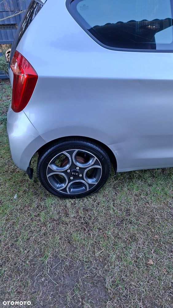 Kia Picanto 1.0 L - 11