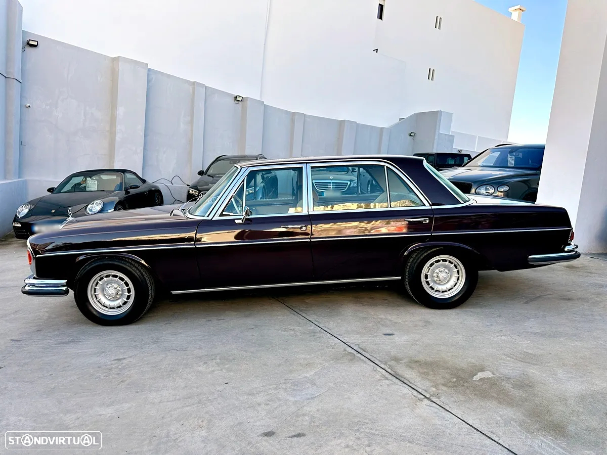 Mercedes-Benz 300 - 6