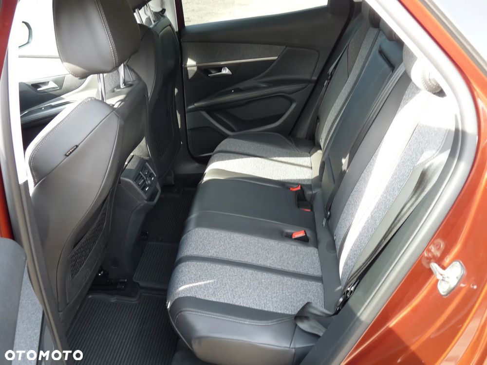 Peugeot 3008 1.6 THP Allure S&S EAT6 - 13