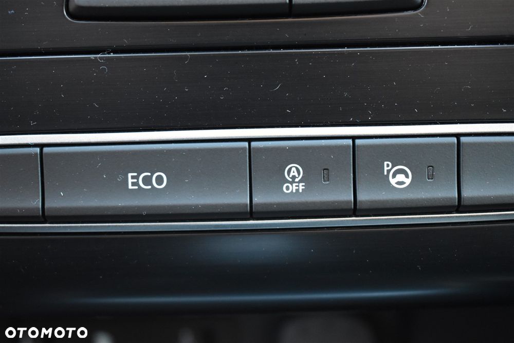 Renault Megane 1.2 16V TCe Bose EDC EU6 - 36