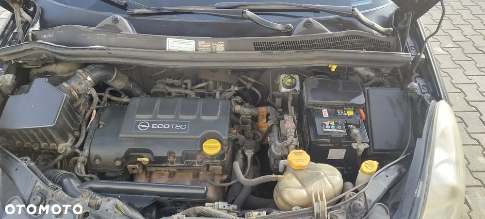 Opel Corsa 1.2 16V Enjoy - 8