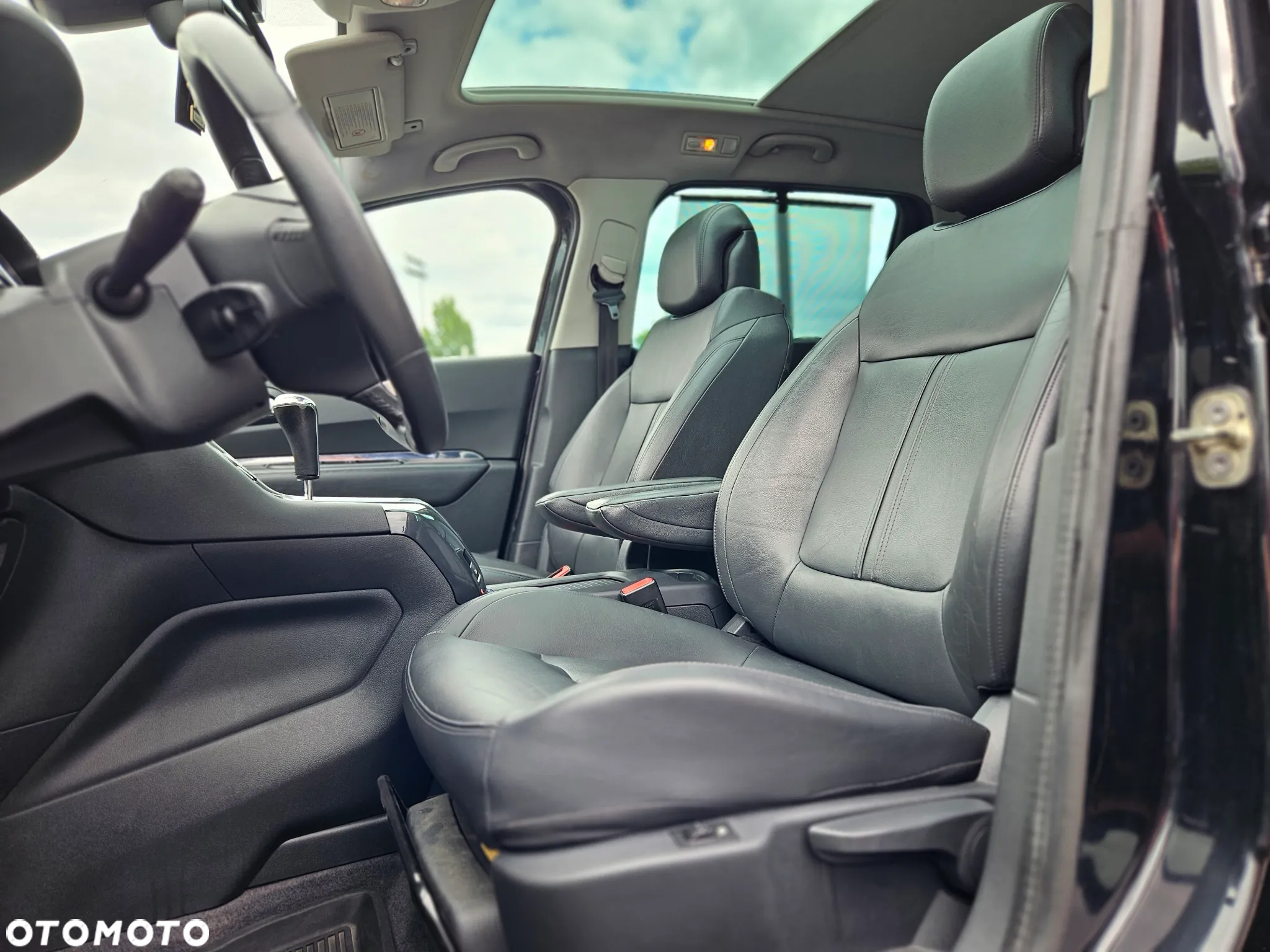 Peugeot 5008 1.6 THP Business Line 7os - 11