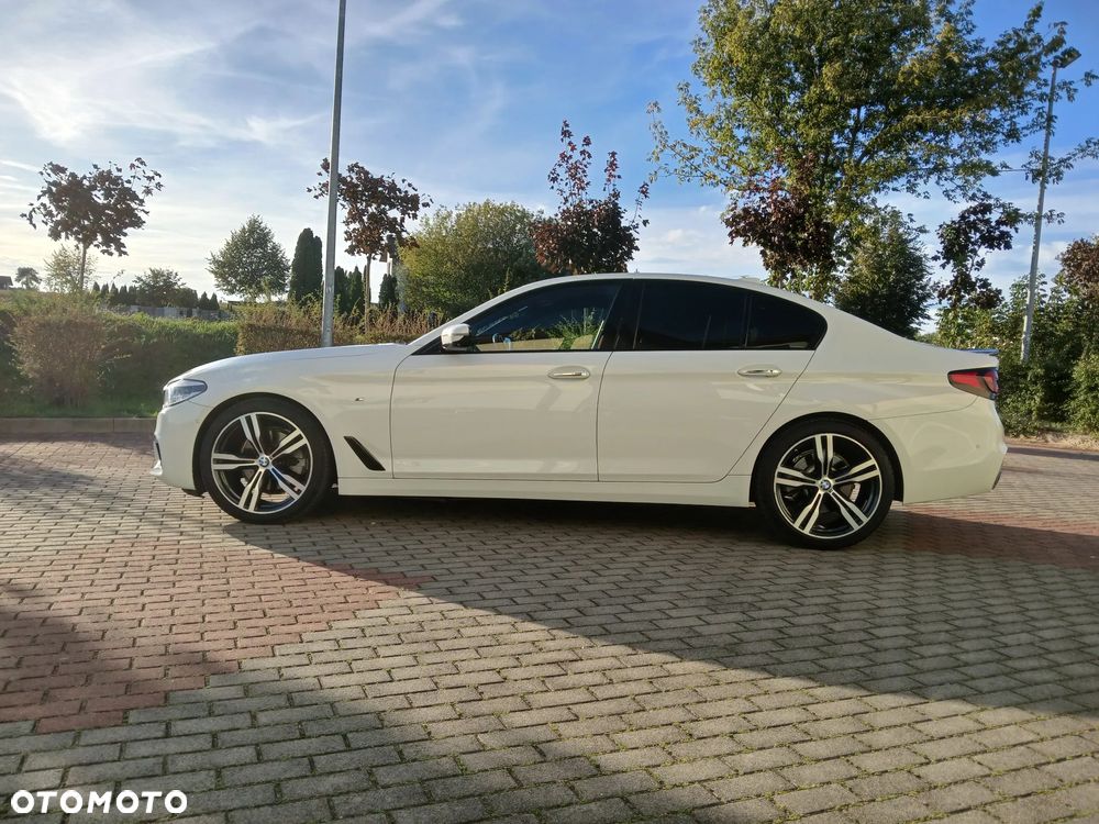 BMW Seria 5 520d M Sport Edition - 12