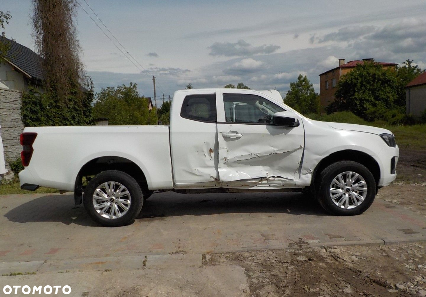 Isuzu D-Max - 10