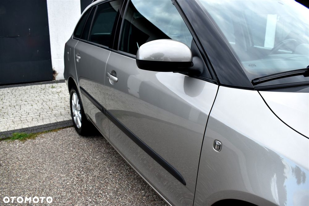 Skoda Fabia 1.2 TSI DSG Elegance - 6